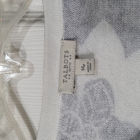 TALBOTS | Navy Floral 3/4 Sleeve Button Up Cotton Sweater - Size Med Petite - Picture 3 of 7